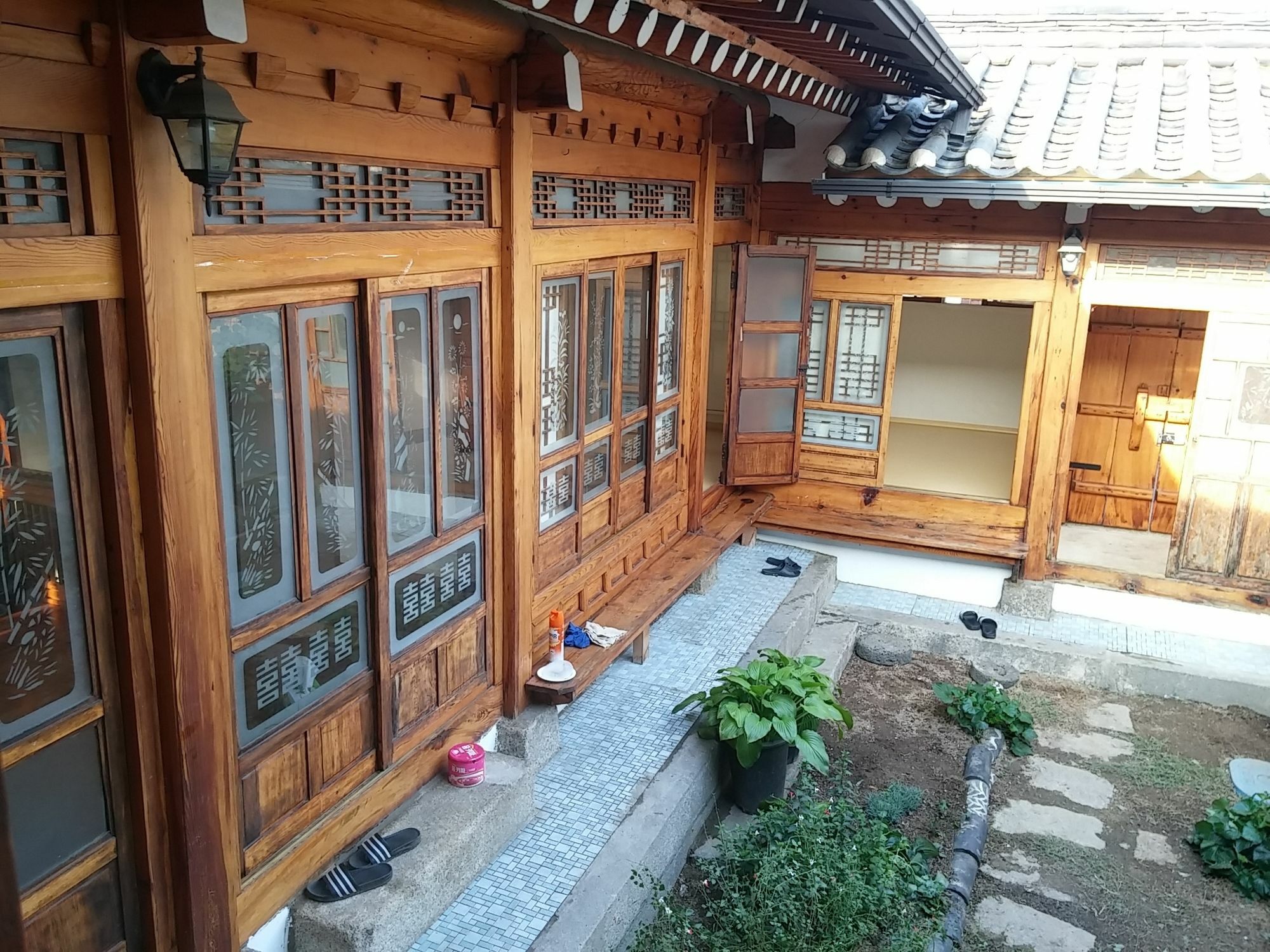Nuri Hanok Guesthouse Seoul Exterior foto